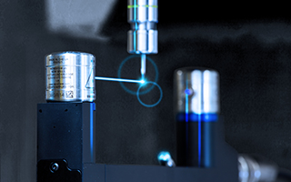 Système de réglage d’outil laser NC4+ Blue mesurant un petit outil